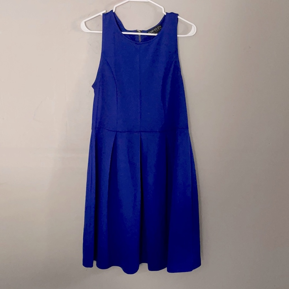 Blue fitted dress